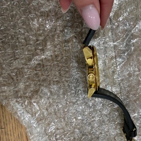 Men's Movado Bold Watch - Picture 10 of 13